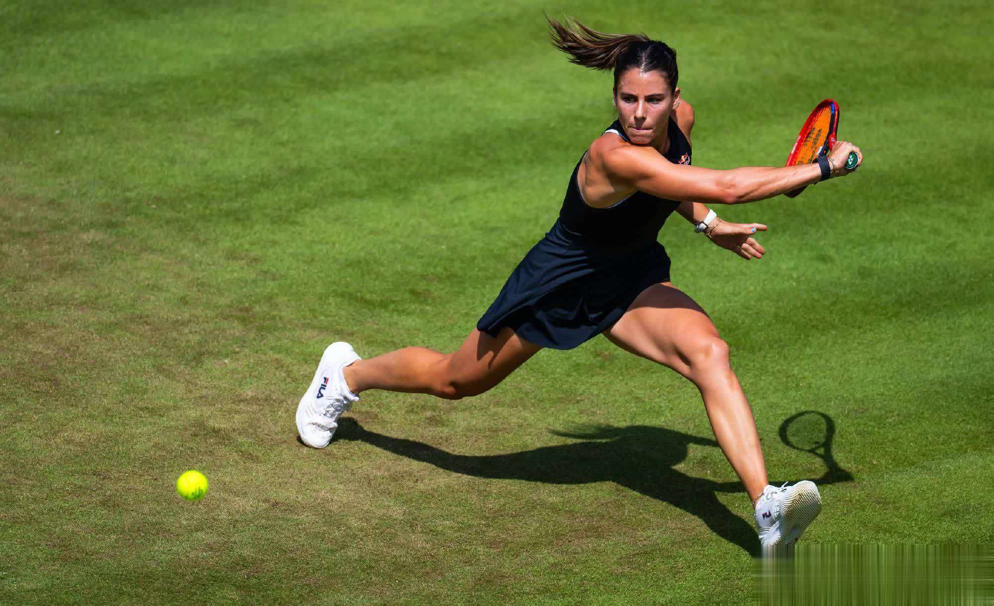 阿扎伦卡遭遇十五持续失利，切尔西教练压力巨大！赢得满堂喝彩的简单介绍