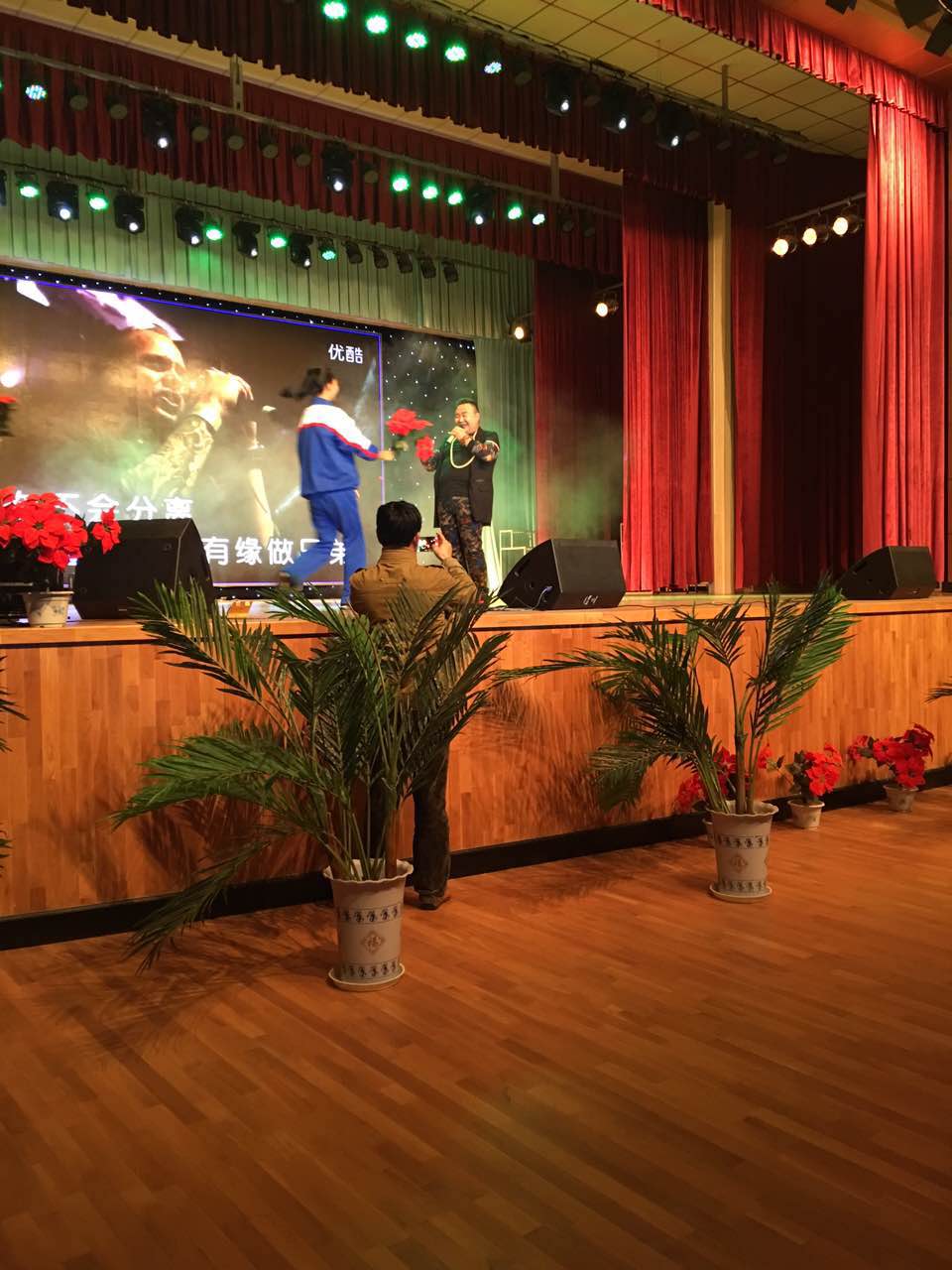 九游游戏大全-公牛观众热烈欢呼！，科维托娃迎来五赛季出色发挥热度持续攀升-九游游戏大全